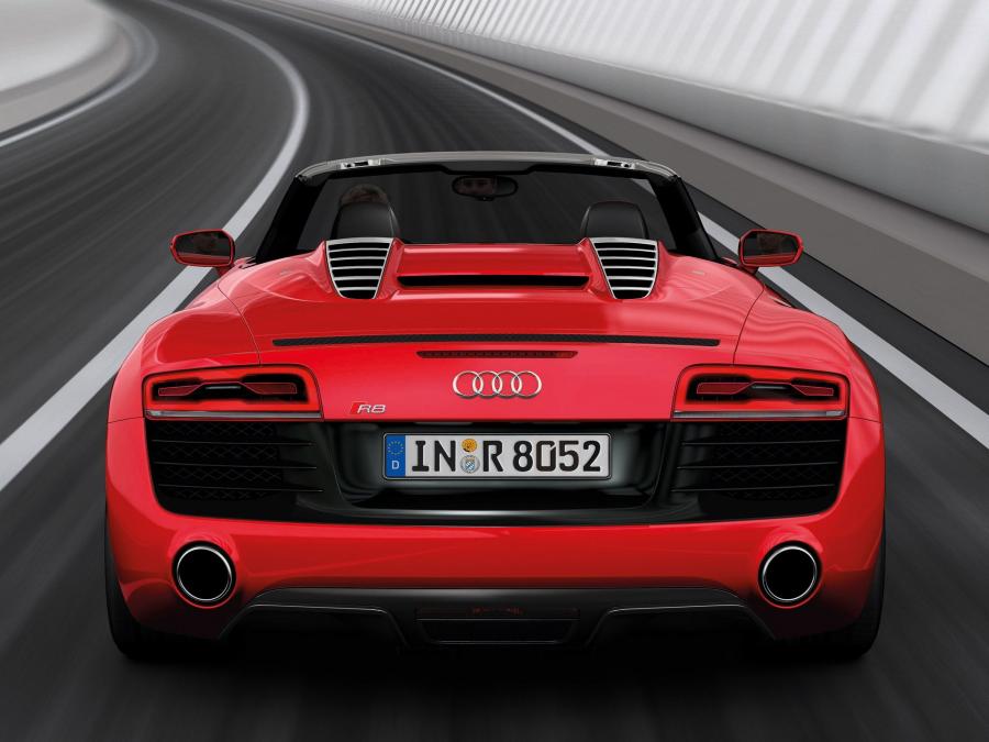  Audi R8 V10 Spyder 2012 года  (WW) (фото 5 из 20)